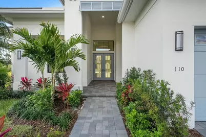 110 SE Via Verona, Port Saint Lucie, FL 34984 - Photo 5