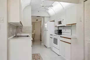 7400 Radice Ct, Lauderhill, FL 33319 - Photo 15