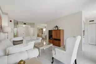 7400 Radice Ct, Lauderhill, FL 33319 - Photo 11