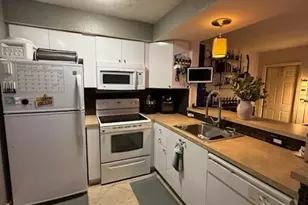 2713 NE 33rd Ave, Fort Lauderdale, FL 33308 - Photo 9