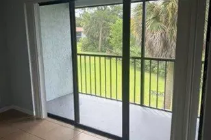 4839 Arjaro Dr, West Palm Beach, FL 33407 - Photo 9