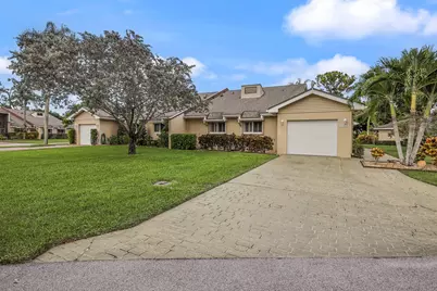 6845 Fountains Circle, Lake Worth, FL 33467 - Photo 1