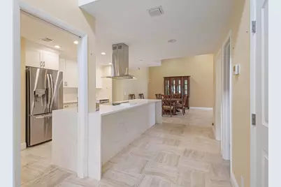 6845 Fountains Circle, Lake Worth, FL 33467 - Photo 11