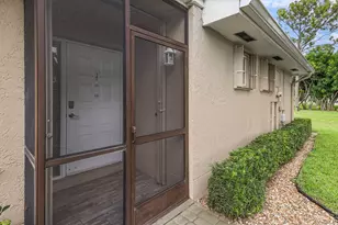 6845 Fountains Cir, Lake Worth, FL 33467 - Photo 3