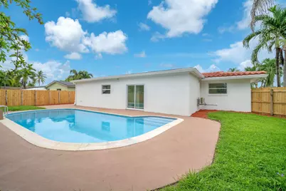 4872 NW 6th Court, Plantation, FL 33317 - Photo 29