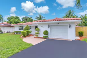4872 NW 6th Ct, Plantation, FL 33317 - Photo 1