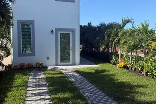 501 El Prado, West Palm Beach, FL 33405 - Photo 1