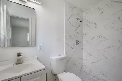 911 SE Dolphin Drive, Stuart, FL 34996 - Photo 3
