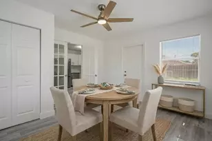 911 SE Dolphin Dr, Stuart, FL 34996 - Photo 5
