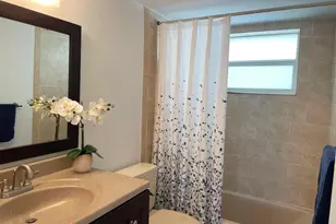 37 Yacht Club Dr, North Palm Beach, FL 33408 - Photo 7