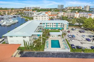 37 Yacht Club Dr, North Palm Beach, FL 33408 - Photo 11