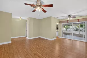 1011 SW 7th St, Boca Raton, FL 33486 - Photo 3