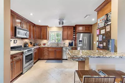 601 NW 22nd Court, Wilton Manors, FL 33311 - Photo 15