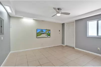 230 NE 45th Street, Oakland Park, FL 33334 - Photo 21