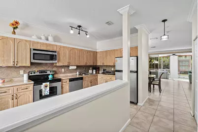 6757 Via Regina, Boca Raton, FL 33433 - Photo 9