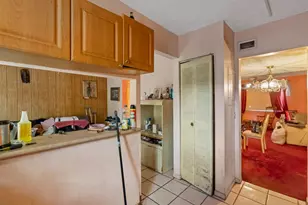 5655 Blueberry Ct, Lauderhill, FL 33313 - Photo 29