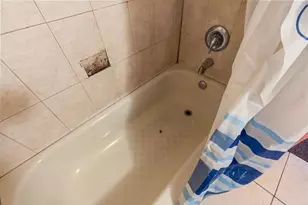 5655 Blueberry Ct, Lauderhill, FL 33313 - Photo 77