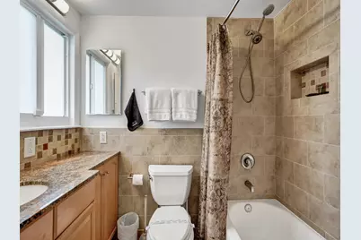 125 NE 21st Court, Wilton Manors, FL 33305 - Photo 11