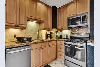 125 NE 21st Court, Wilton Manors, FL 33305 - Photo 19