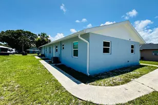 1207 Ave K, Fort Pierce, FL 34950 - Photo 3