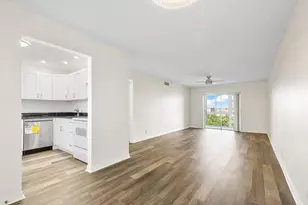 2615 NE 1st Ct, Boynton Beach, FL 33435 - Photo 1