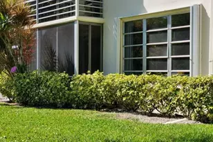 3800 Oaks Clubhouse Dr, Pompano Beach, FL 33069 - Photo 25