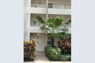 3800 Oaks Clubhouse Drive #112, Pompano Beach, FL 33069 - Photo 27