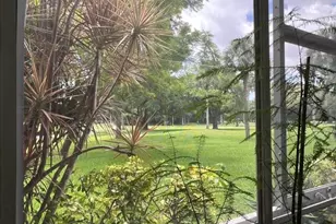 3800 Oaks Clubhouse Dr, Pompano Beach, FL 33069 - Photo 21