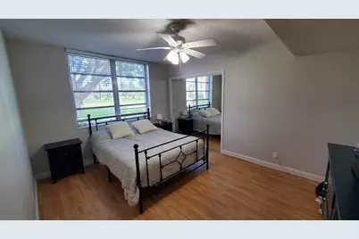3800 Oaks Clubhouse Drive #112, Pompano Beach, FL 33069 - Photo 15