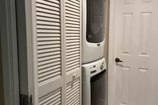 3800 Oaks Clubhouse Dr, Pompano Beach, FL 33069 - Photo 7