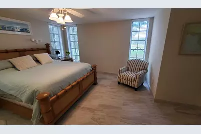 3800 Oaks Clubhouse Drive #112, Pompano Beach, FL 33069 - Photo 9