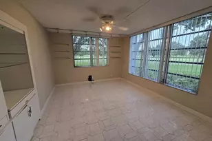 3800 Oaks Clubhouse Dr, Pompano Beach, FL 33069 - Photo 13