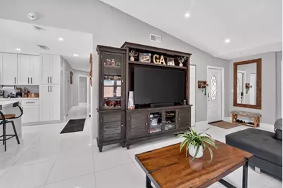 8131 NW 44th Court, Lauderhill, FL 33351 - Photo 13