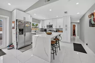 8131 NW 44th Ct, Lauderhill, FL 33351 - Photo 13