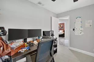 8131 NW 44th Ct, Lauderhill, FL 33351 - Photo 33
