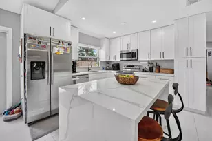 8131 NW 44th Ct, Lauderhill, FL 33351 - Photo 15