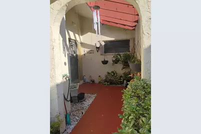 5665 Lakeview Mews Drive, Boynton Beach, FL 33437 - Photo 3
