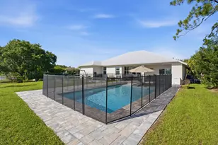 1174 SW Edinburgh Dr, Port Saint Lucie, FL 34953 - Photo 35