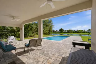 1174 SW Edinburgh Dr, Port Saint Lucie, FL 34953 - Photo 9