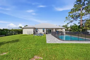 1174 SW Edinburgh Dr, Port Saint Lucie, FL 34953 - Photo 29