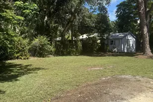 1749 26th Ave, Vero Beach, FL 32960 - Photo 11