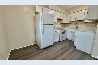 417 SE 12th Court #8, Fort Lauderdale, FL 33316 - Photo 3