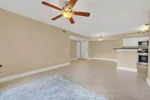 110 Yacht Club Way, Hypoluxo, FL 33462 - Photo 9