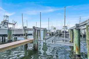 110 Yacht Club Way, Hypoluxo, FL 33462 - Photo 23