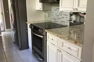 150 Cape Pointe Cir, Jupiter, FL 33477 - Photo 7