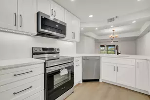 9165 SW 14th St, Boca Raton, FL 33428 - Photo 11