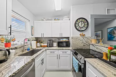 4565 Poinciana Street #1-2, Lauderdale by the Sea, FL 33308 - Photo 9