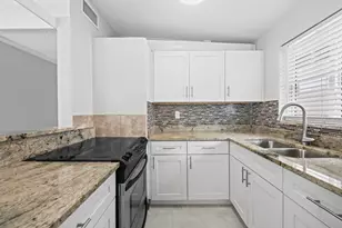 4565 Poinciana St, Lauderdale by the Sea, FL 33308 - Photo 25