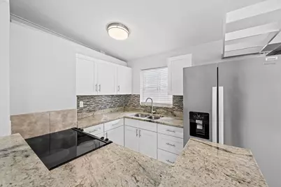 4565 Poinciana Street #1-2, Lauderdale by the Sea, FL 33308 - Photo 19