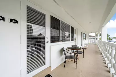 2881 NE 32nd Street #220, Fort Lauderdale, FL 33306 - Photo 3